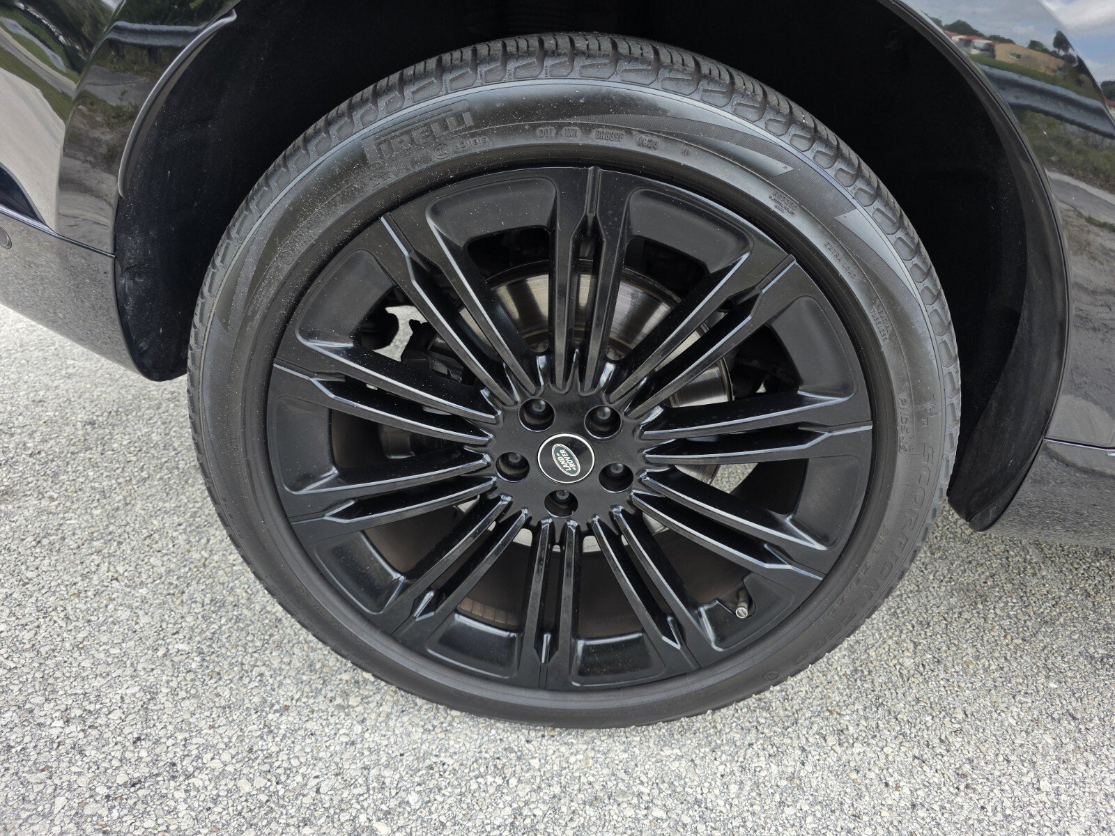 Used 2023 Land Rover Range Rover SE AWD/4WD image 9