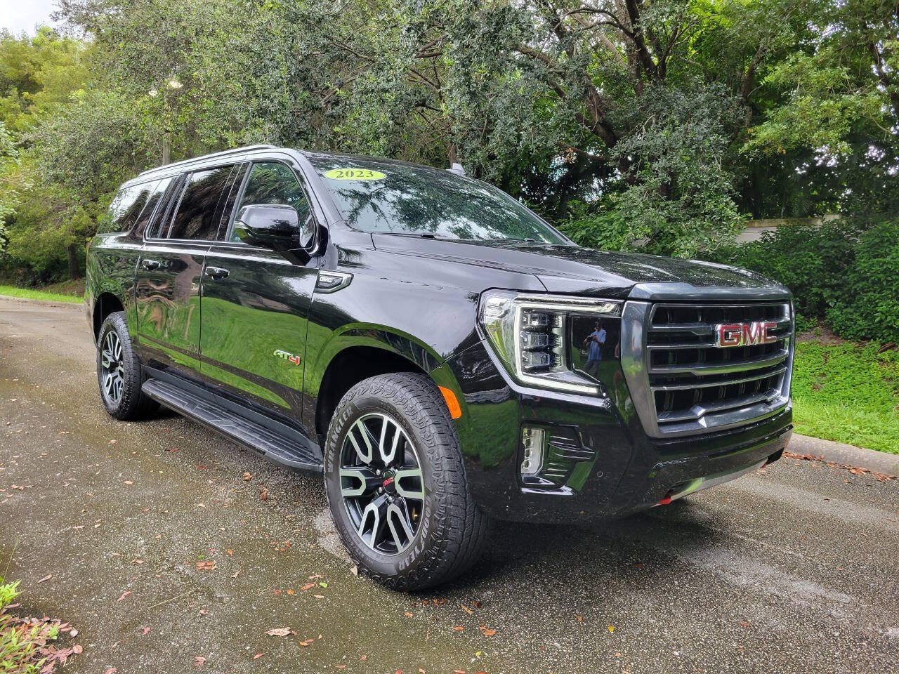 Used 2023 GMC Yukon XL AT4