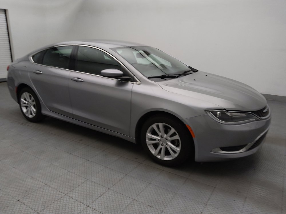 Used 2015 Chrysler 200 Limited w/ Convenience Group FWD image 11