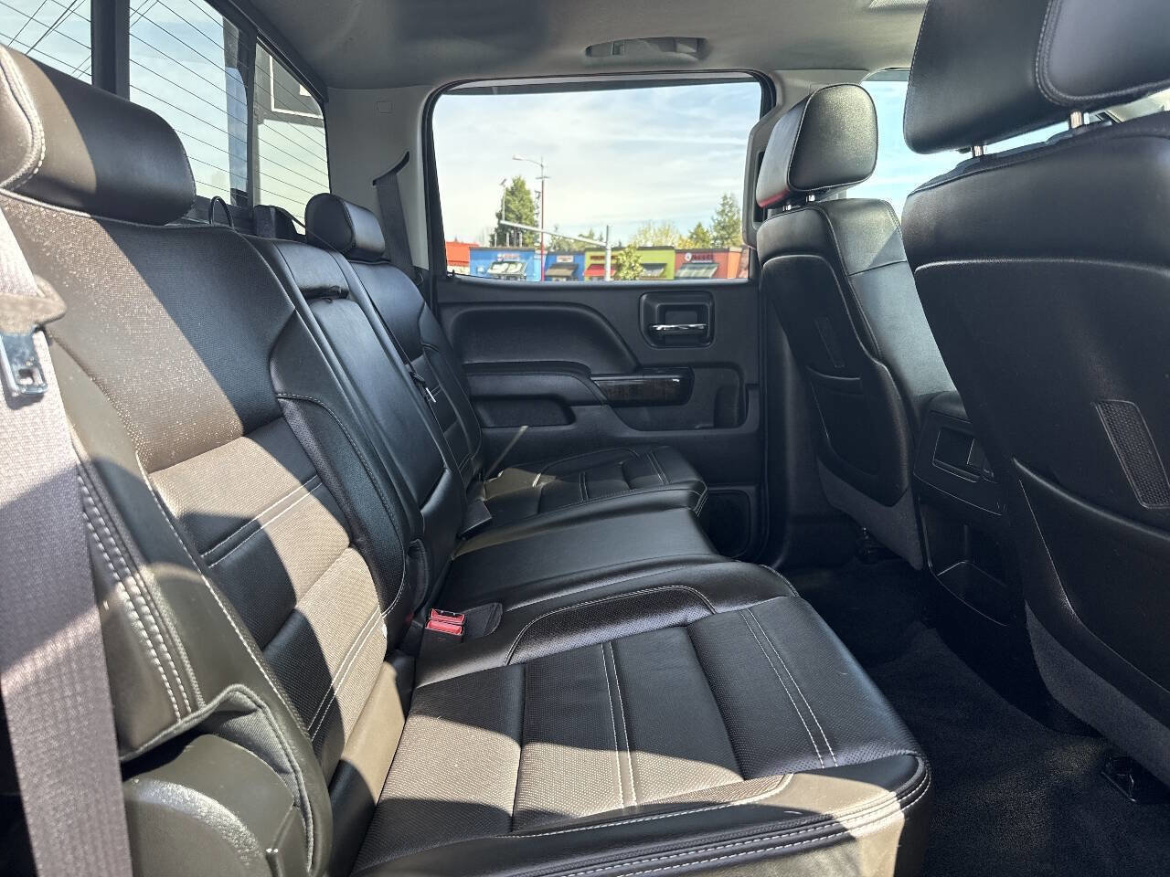 Used 2015 GMC Sierra 3500 Denali image 25