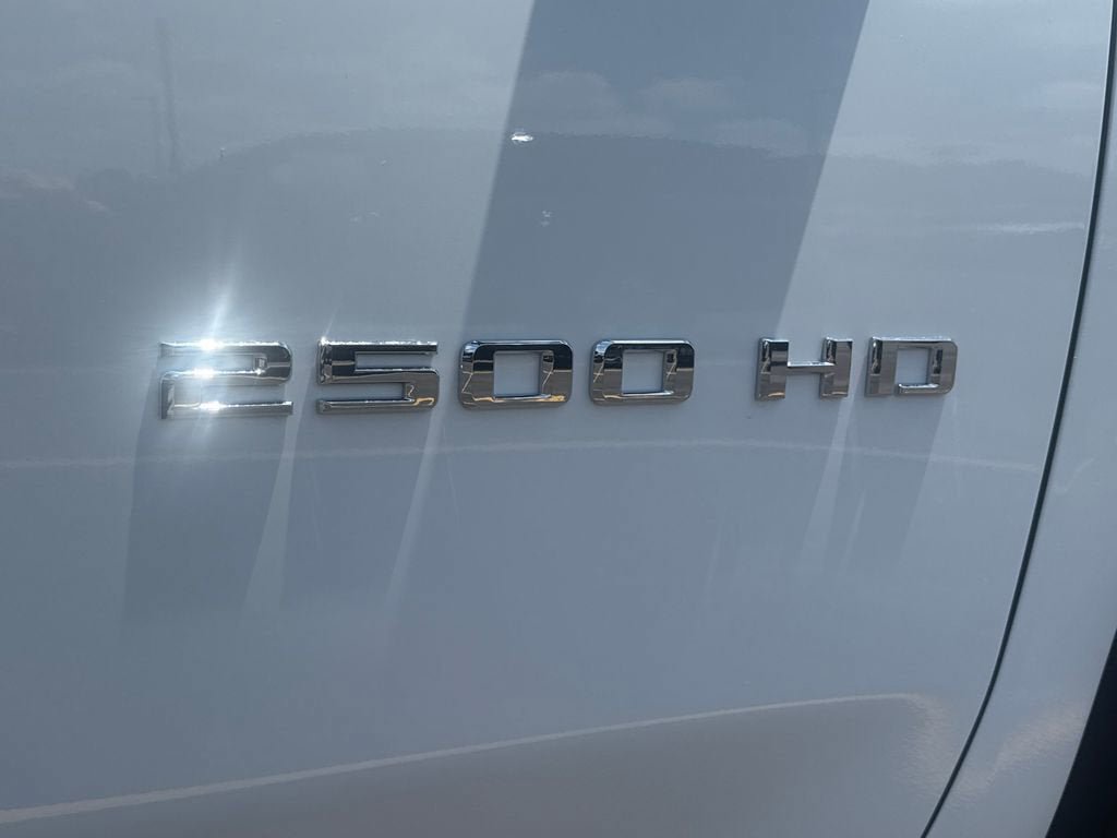 New 2026 Chevrolet Silverado 2500 ZR2 AWD/4WD image 12