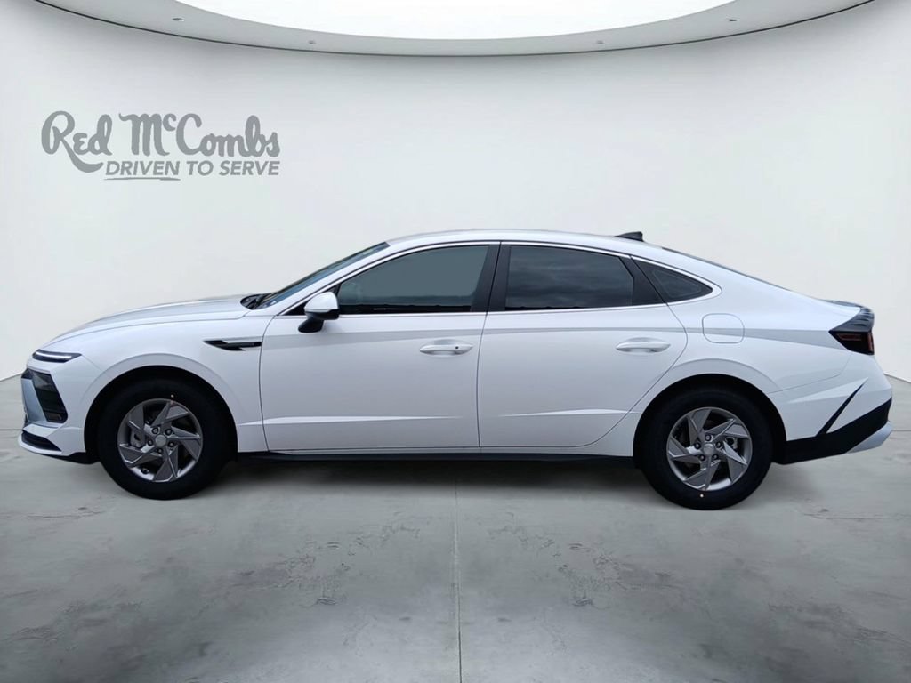 New 2026 Hyundai Sonata SE FWD image 2