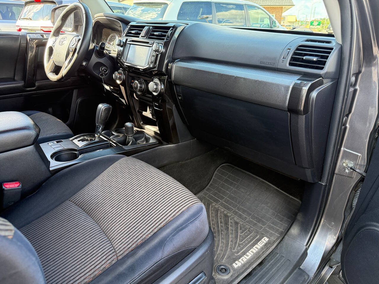 Used 2014 Toyota 4Runner Trail AWD/4WD image 40