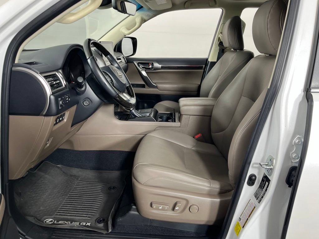 Used 2023 Lexus GX 460 Premium w/ Premium Package AWD/4WD image 22