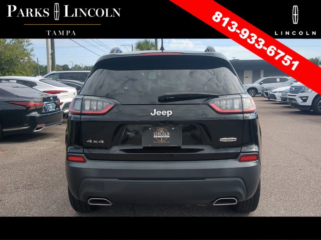 Used 2022 Jeep Cherokee Latitude Lux w/ Sun & Sound Group AWD/4WD image 5