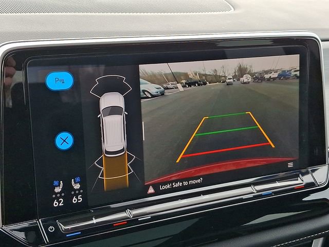 Used 2024 Volkswagen Atlas Cross Sport SE image 4