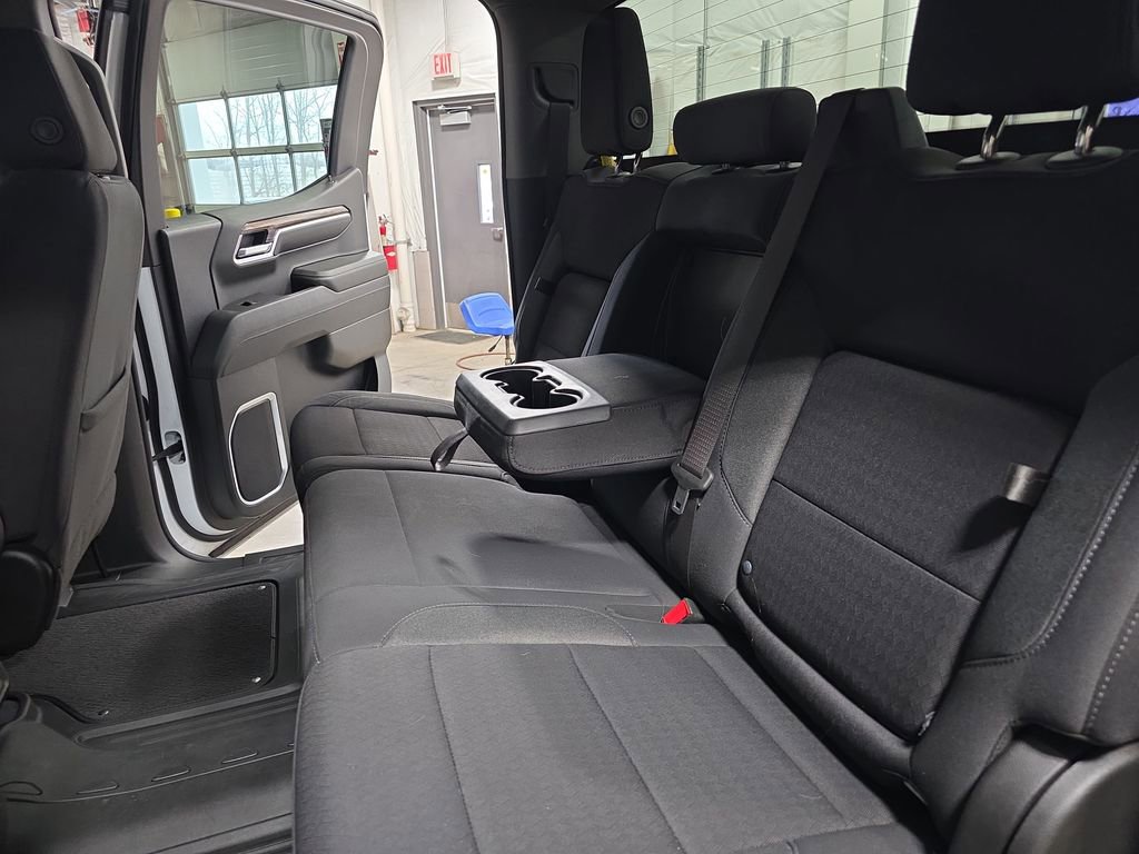 Used 2023 GMC Sierra 1500 Elevation image 13