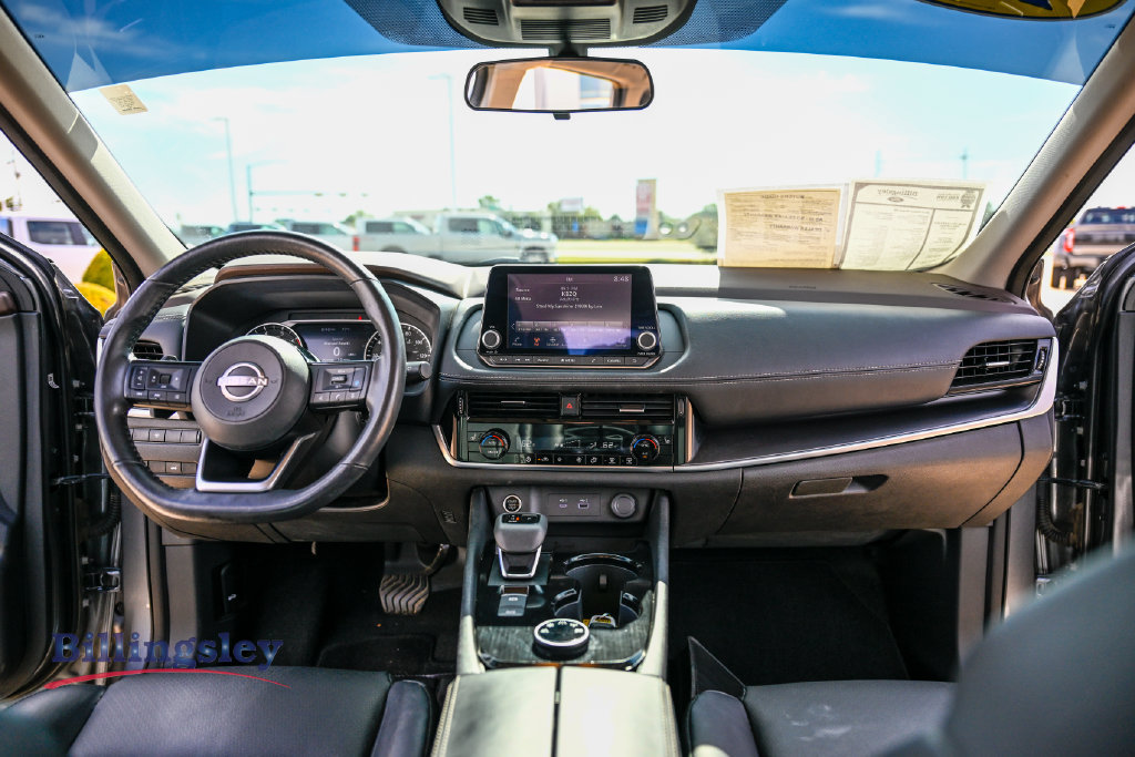 Used 2023 Nissan Rogue SV w/ SV Premium Package AWD/4WD image 13