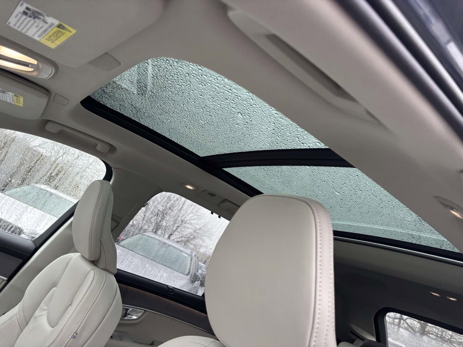 New 2026 Volvo XC90 T8 Ultra w/ Protection Package Premier AWD/4WD image 25