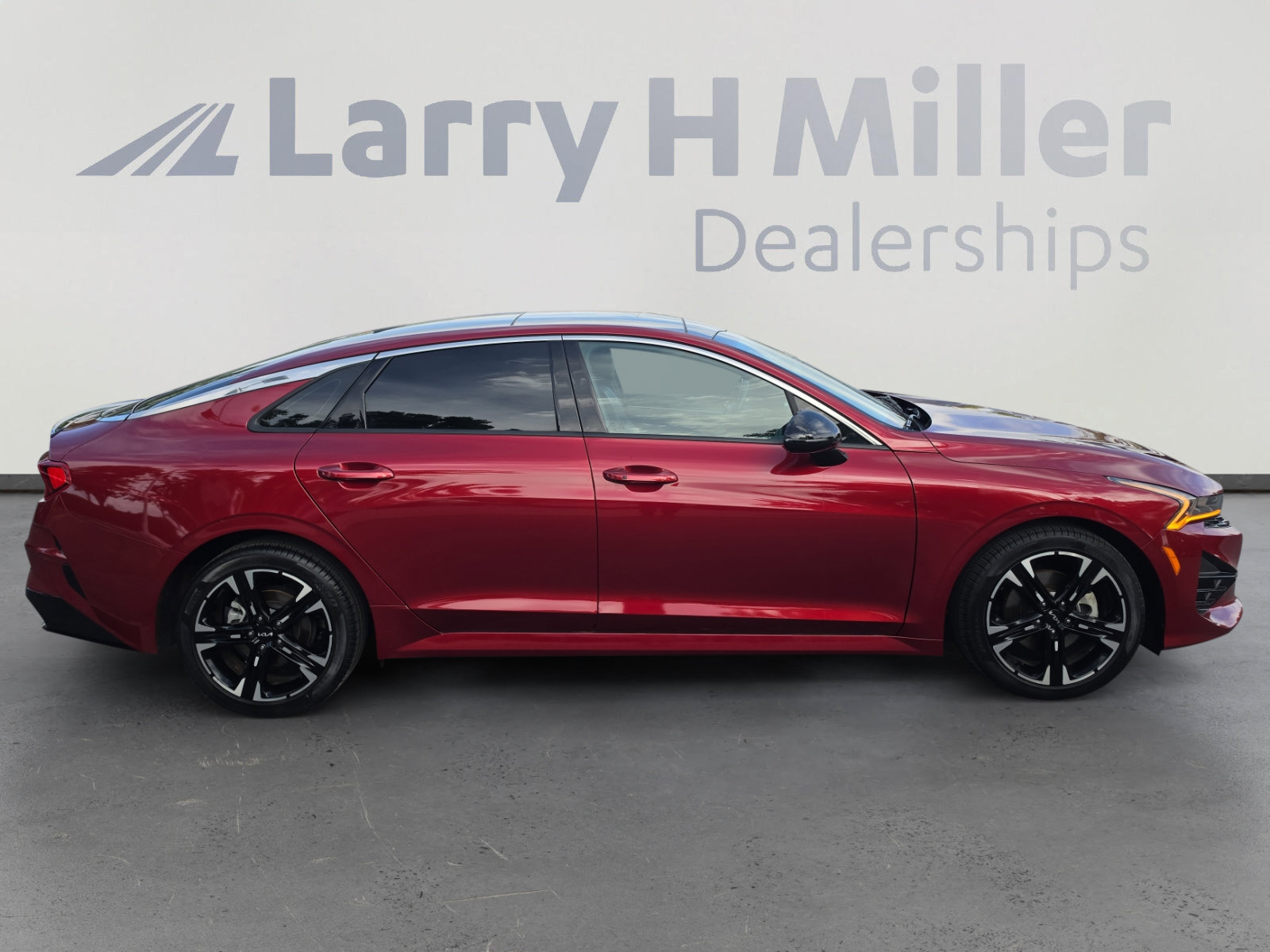 Used 2024 Kia K5 GT-Line AWD/4WD image 6