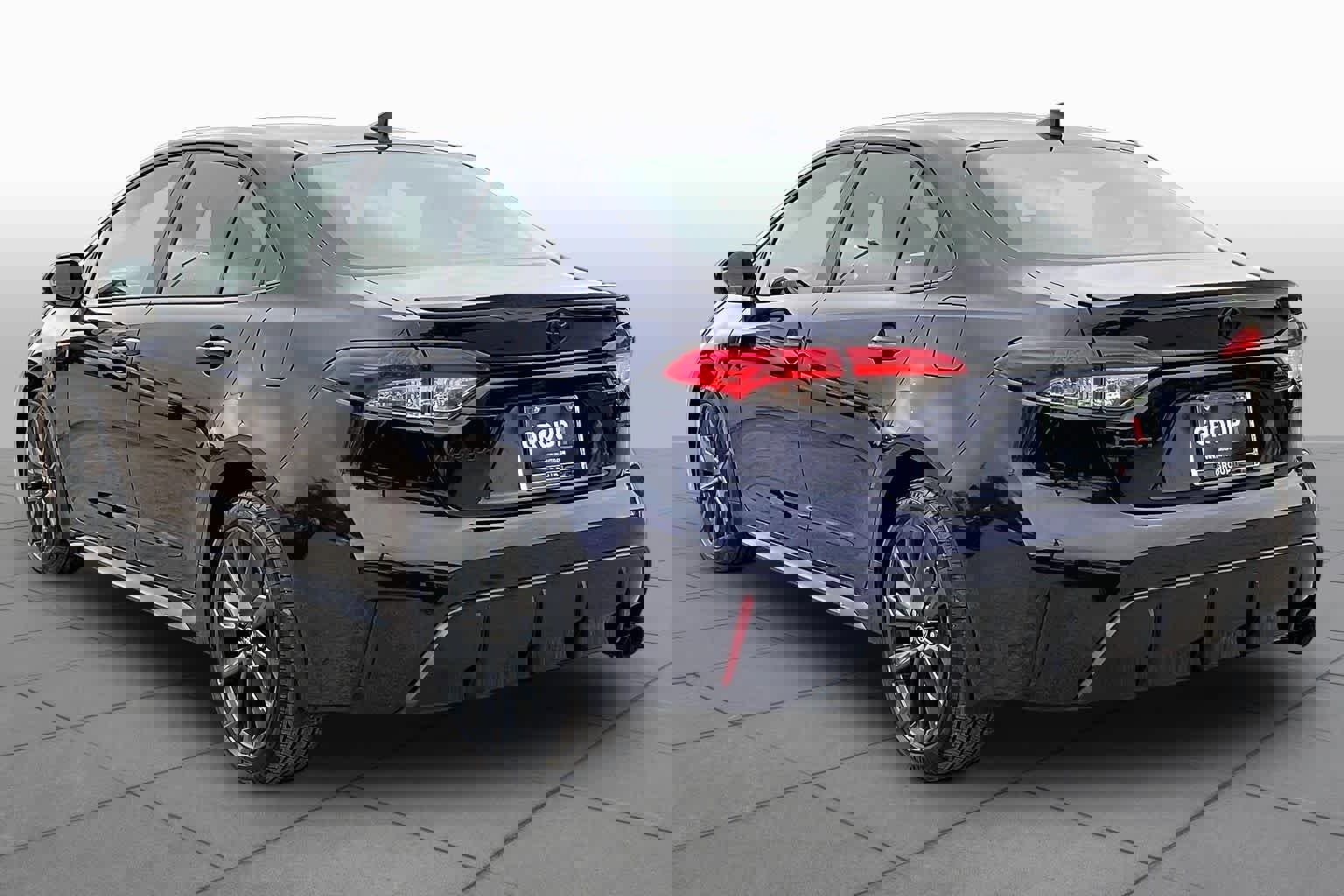 Used 2026 Toyota Corolla SE image 12