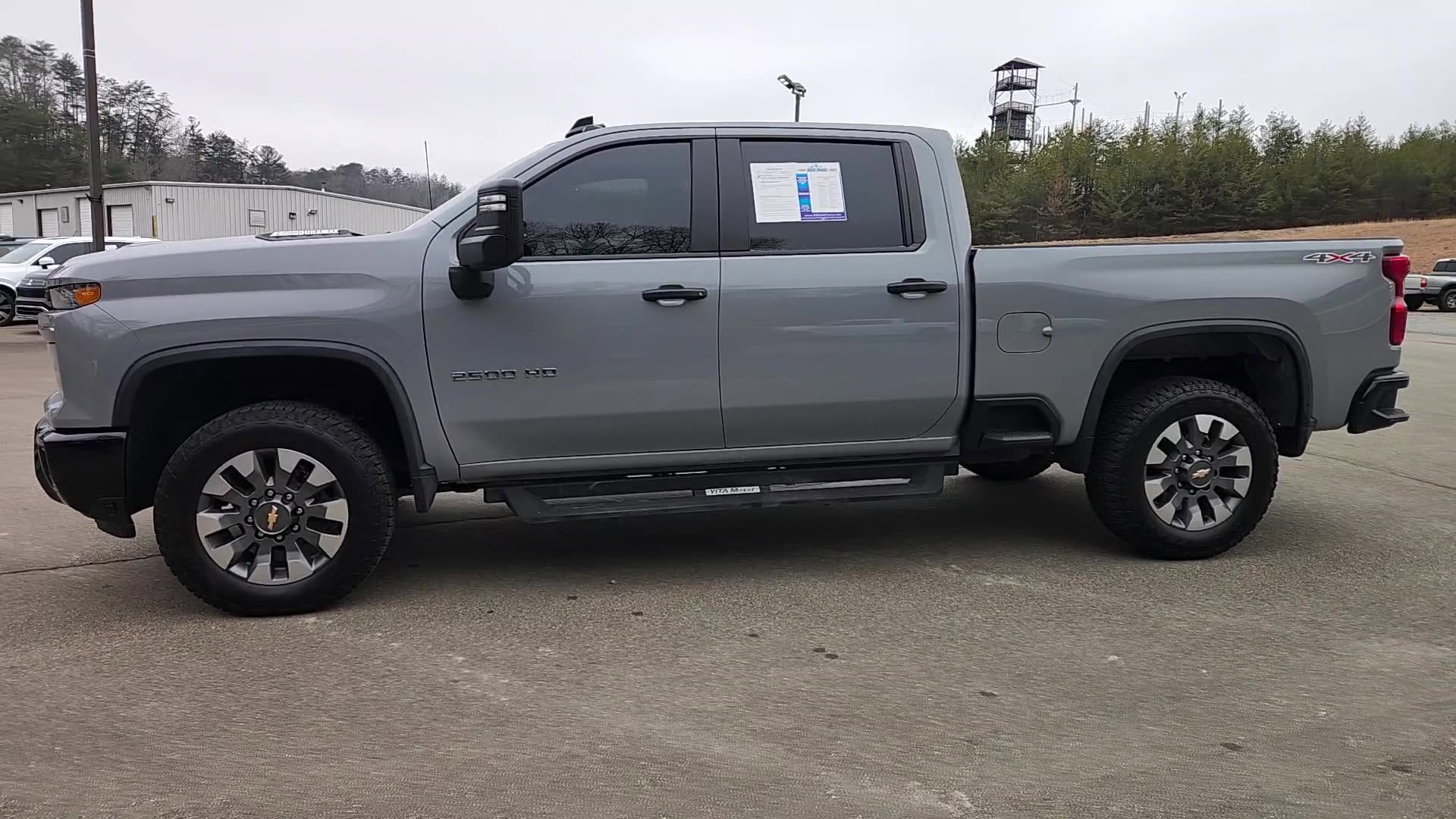 Used 2025 Chevrolet Silverado 2500 Custom w/ Custom Value Package image 6