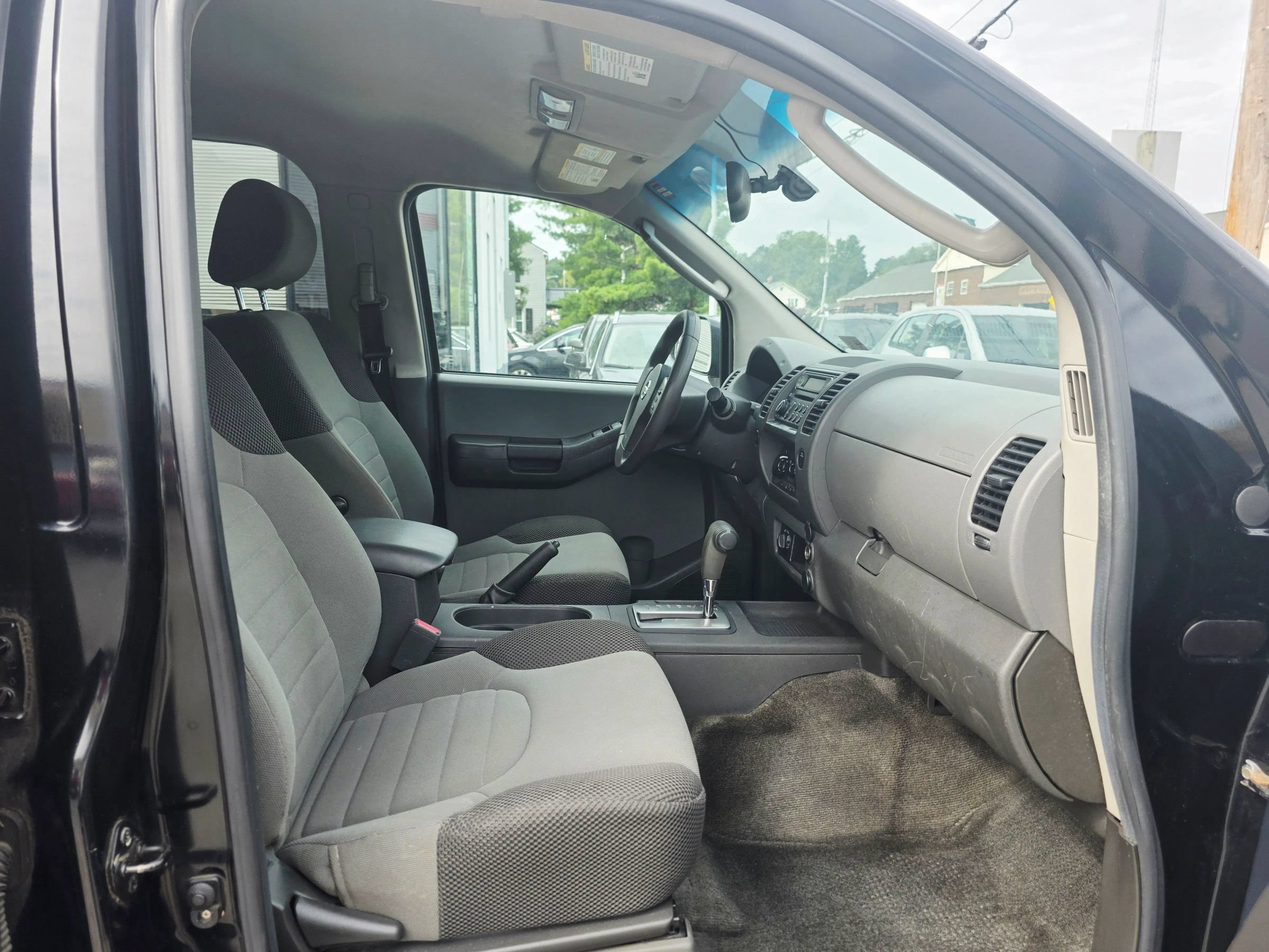 Used 2005 Nissan Xterra S w/ (P01) Power Pkg AWD/4WD image 14