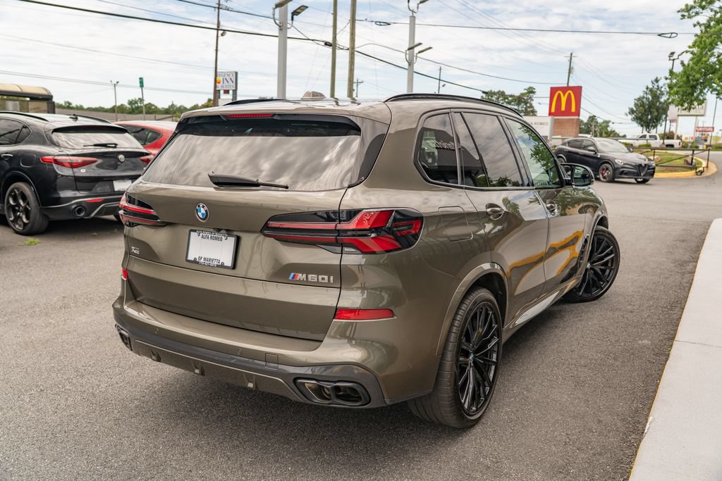 Used 2024 BMW X5 M60i AWD/4WD image 9
