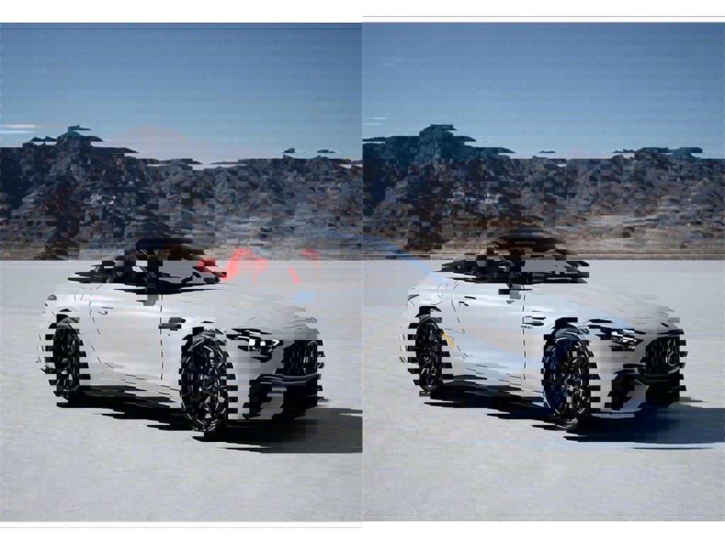 New 2026 Mercedes-Benz SL 63 AMG 4MATIC image 12