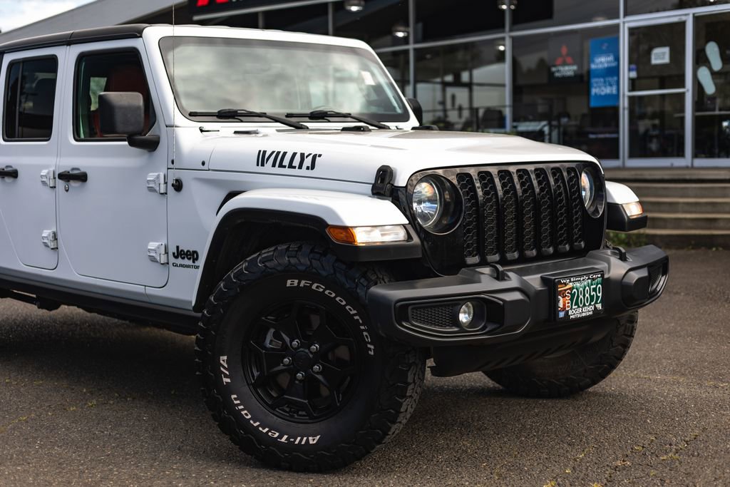 Used 2021 Jeep Gladiator Willys image 3