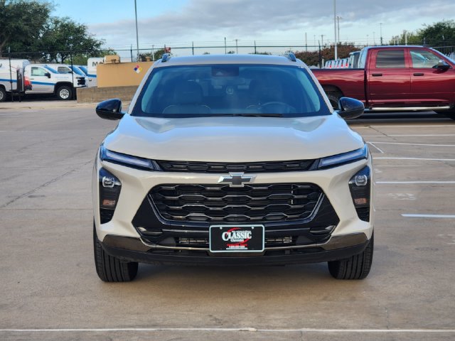 Used 2026 Chevrolet Trax ACTIV FWD image 9
