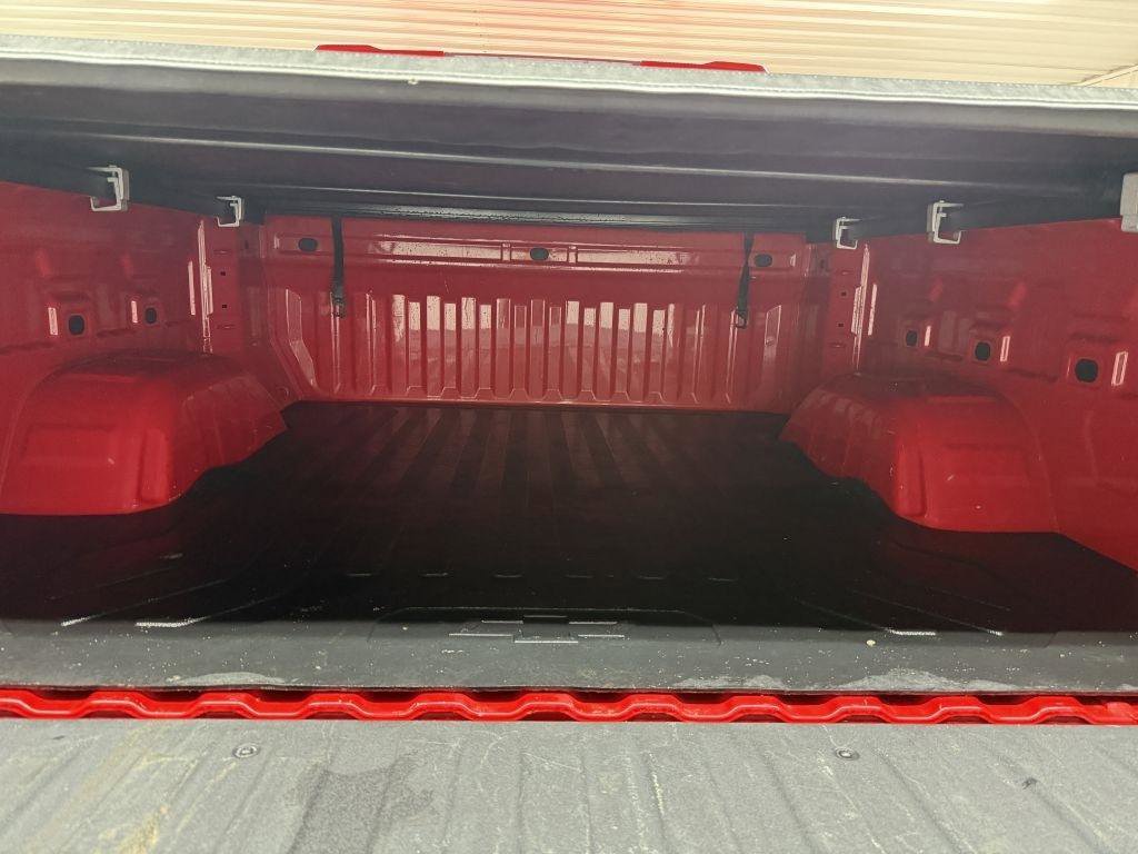 Used 2024 Chevrolet Silverado 1500 LT w/ Z71 Off-Road Package image 30