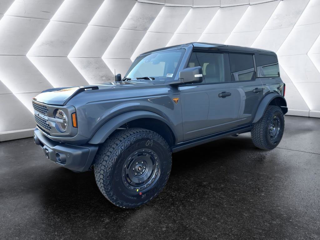 New 2025 Ford Bronco Badlands image 3