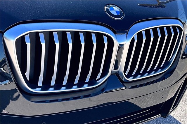 Used 2022 BMW X3 xDrive30i w/ M Sport Package image 28