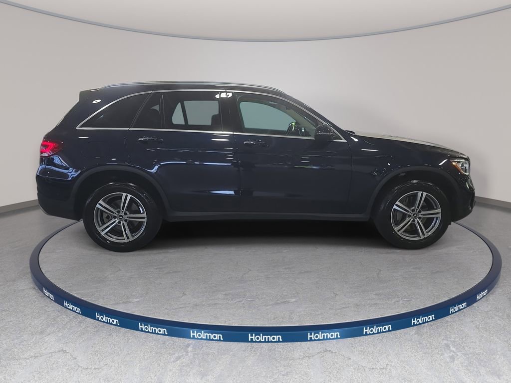 Used 2022 Mercedes-Benz GLC 300 4MATIC image 5