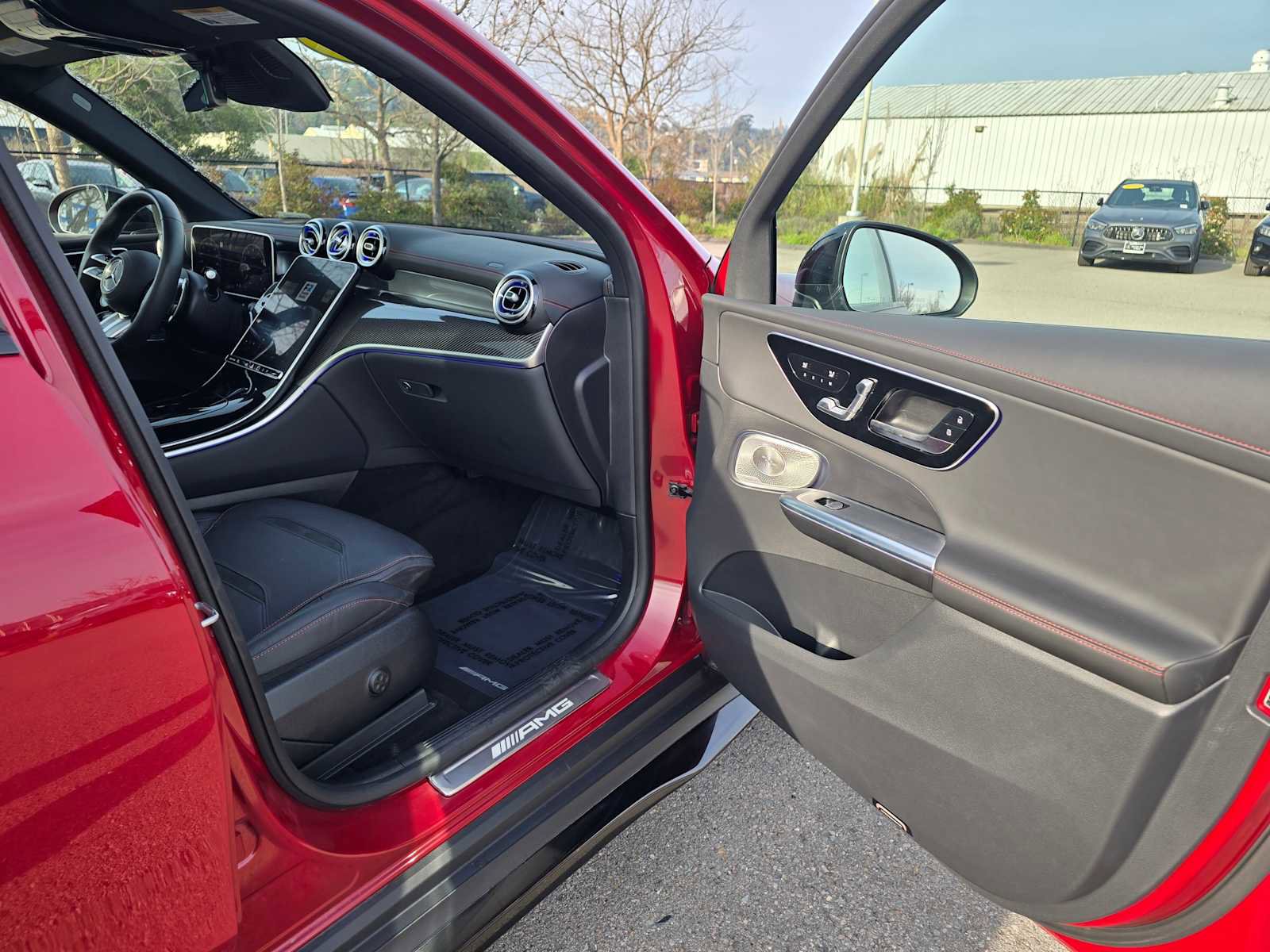 Used 2024 Mercedes-Benz GLC 43 AMG 4MATIC image 12