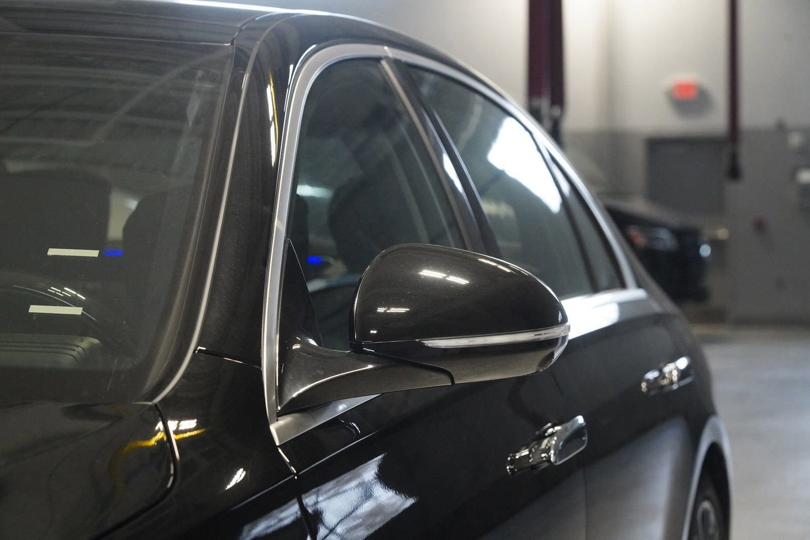 New 2026 Mercedes-Benz S 500 4MATIC image 9