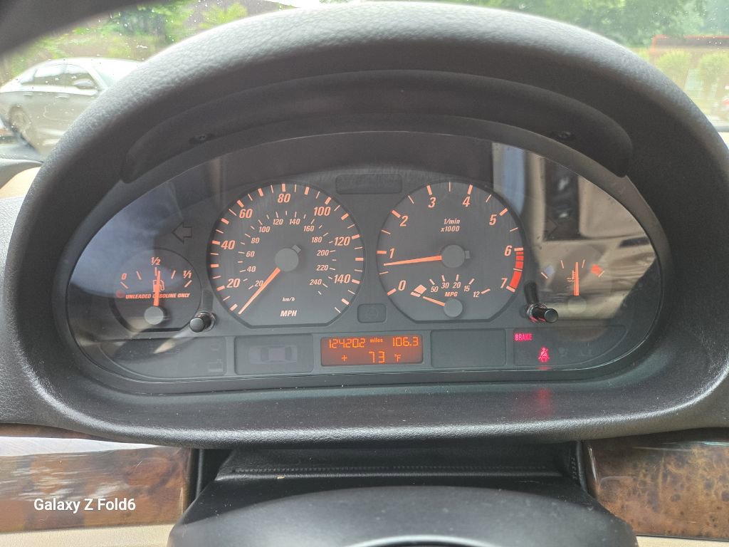 Used 2000 BMW 323ci Convertible image 19