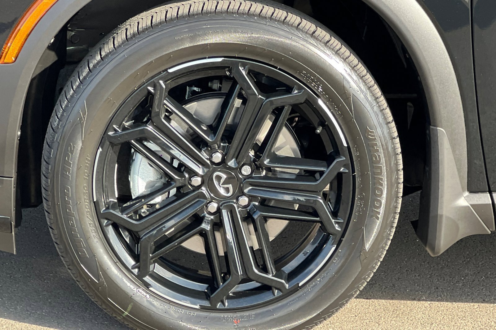 New 2026 INFINITI QX60 Sport w/ Dark Cargo Package image 34