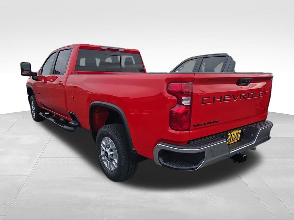 New 2026 Chevrolet Silverado 2500 LT w/ Convenience Package AWD/4WD image 3