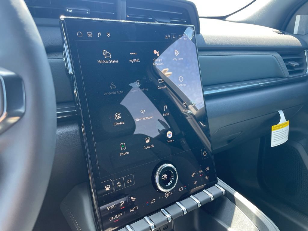 New 2026 GMC Terrain AT4 AWD/4WD image 17