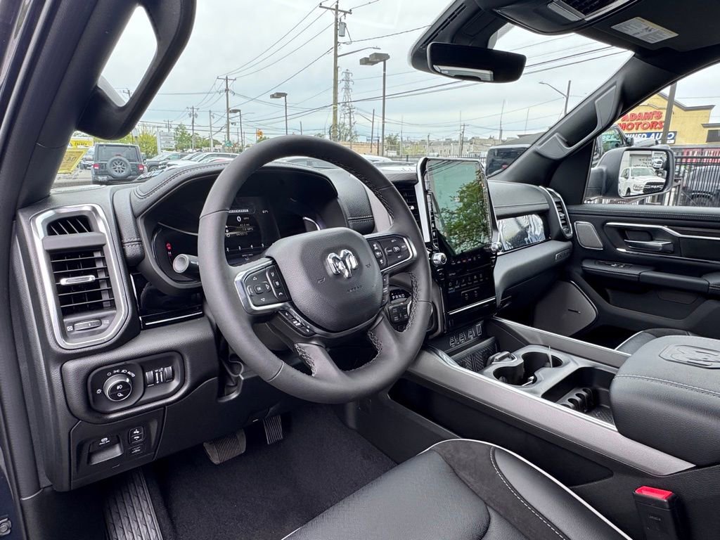 New 2026 RAM 1500 Laramie AWD/4WD image 12
