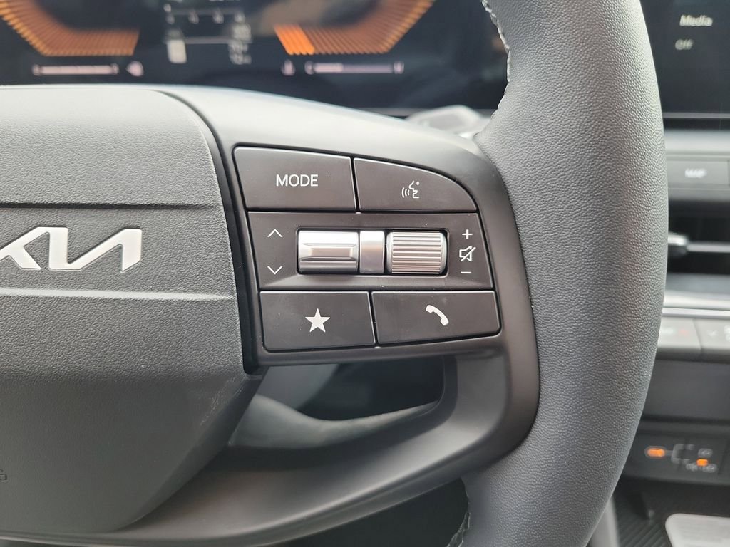 New 2026 Kia K4 EX image 26