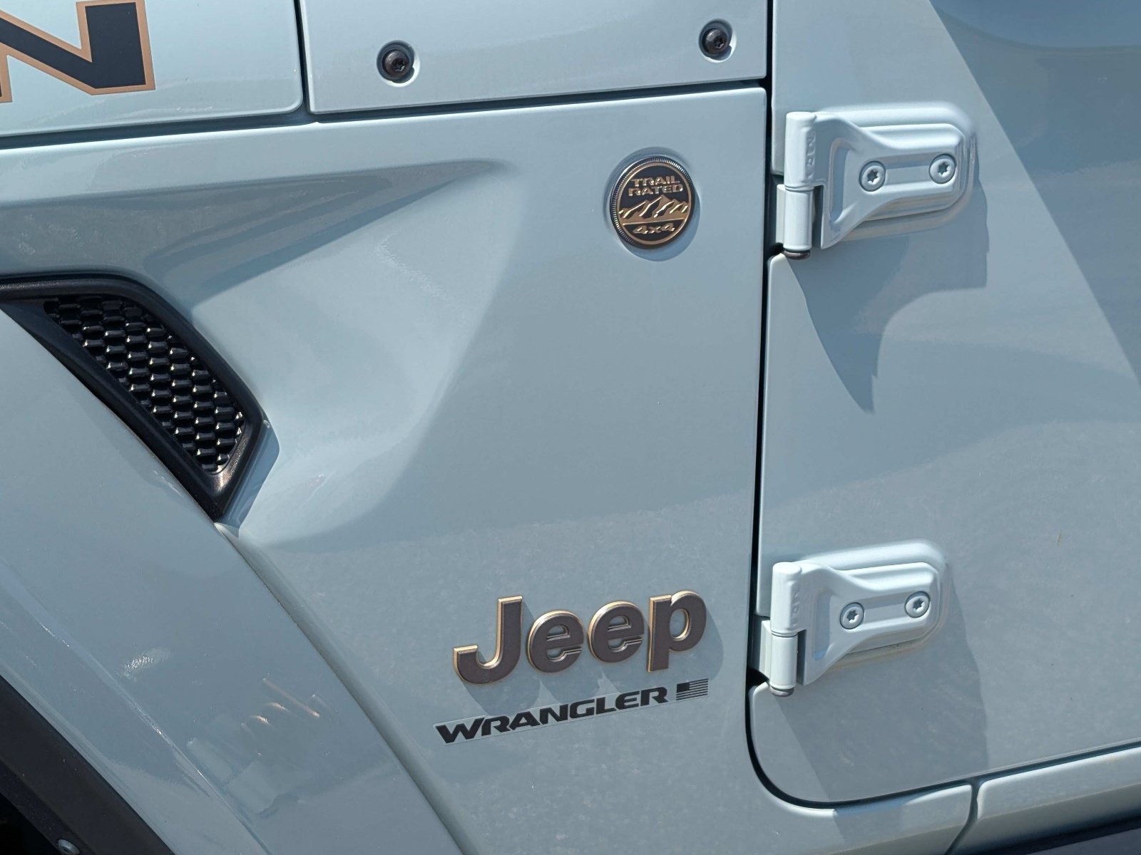 Used 2023 Jeep Wrangler Unlimited Rubicon 392 w/ Trailer Tow Package AWD/4WD image 10