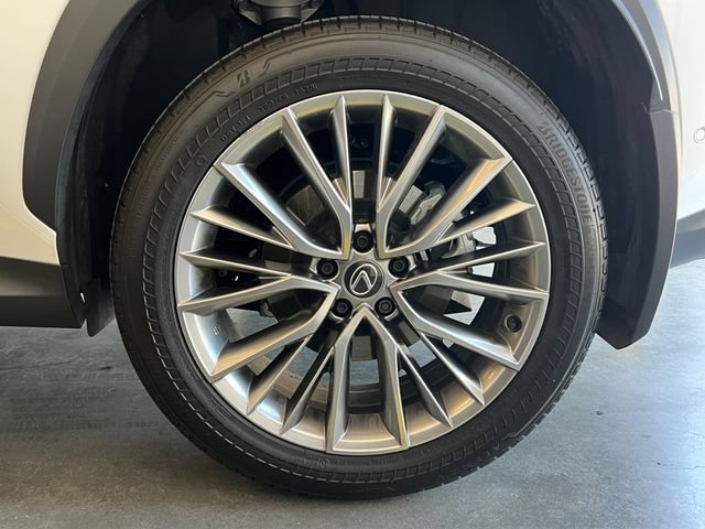 Used 2025 Lexus NX 350h AWD w/ Accessory Package (2T) image 11