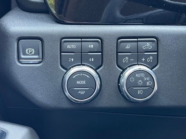 New 2026 GMC Sierra 2500 SLT w/ SLT Premium Package image 14