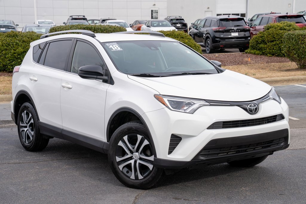 Used 2018 Toyota RAV4 LE