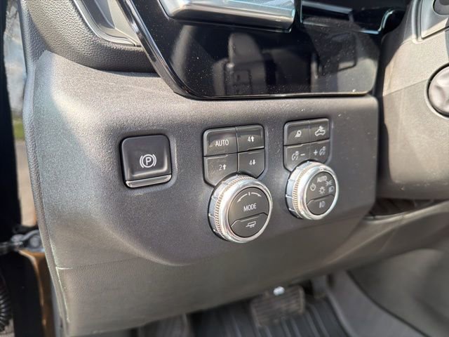 New 2026 GMC Sierra 1500 SLT w/ SLT Premium Plus Package AWD/4WD image 17