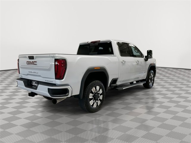 New 2026 GMC Sierra 2500 Denali w/ Denali Reserve Package image 10