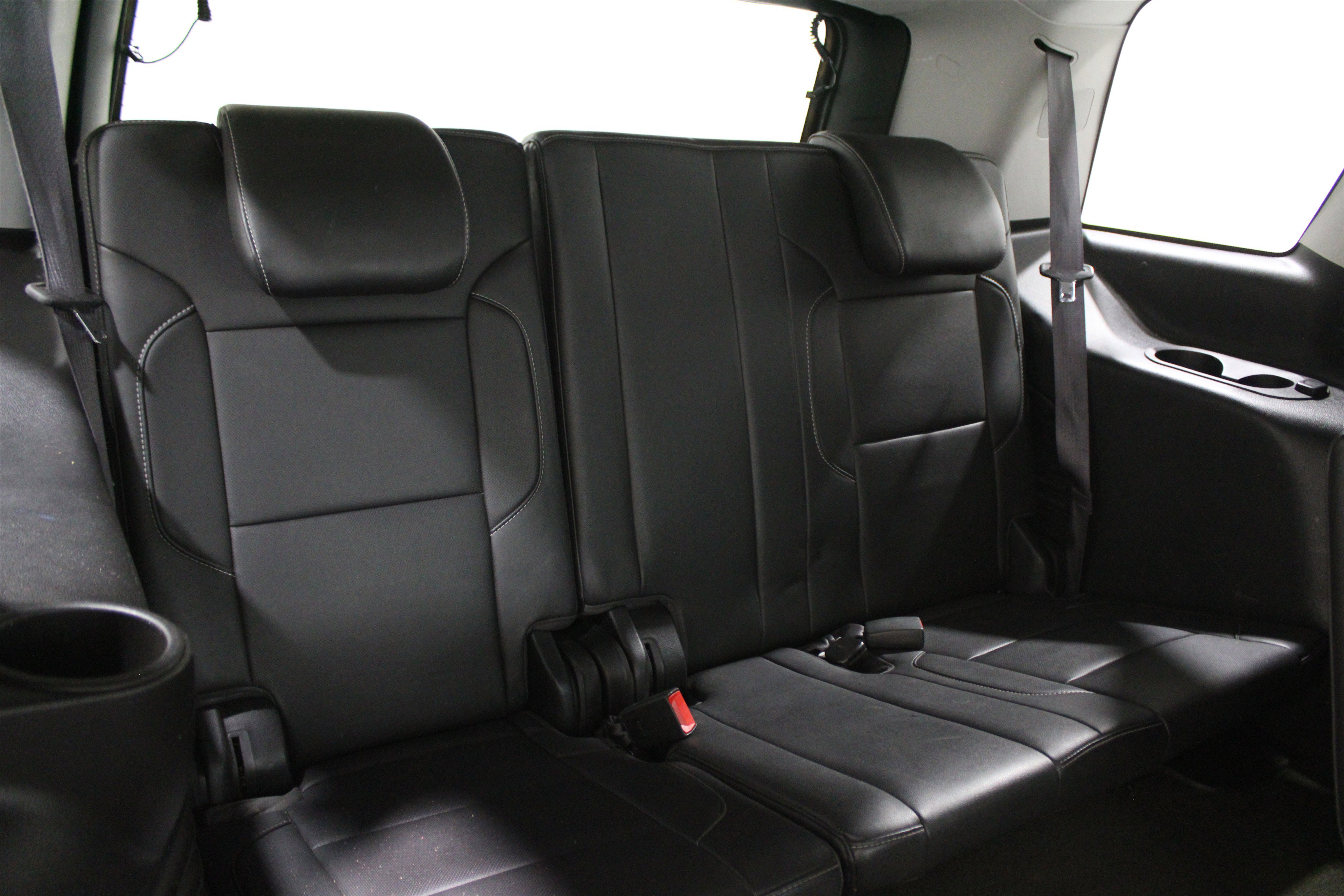 Used 2016 GMC Yukon SLT w/ Open Road Package image 29