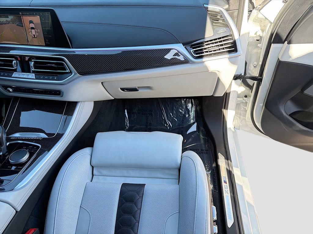 Used 2022 BMW X5 M w/ Executive Package image 18