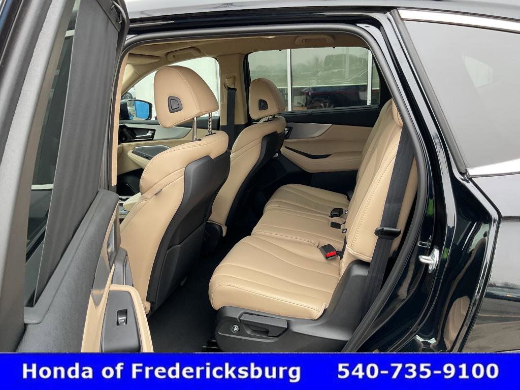 Used 2025 Acura MDX w/Technology Package image 28