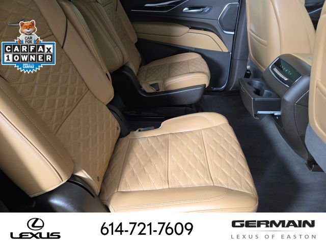 Used 2023 Cadillac Escalade ESV Premium Luxury image 23