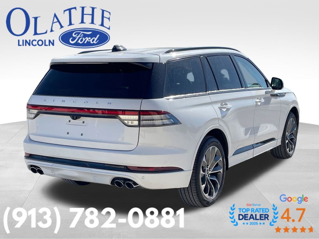 Used 2025 Lincoln Aviator Premiere w/ Jet Appearance Package image 5
