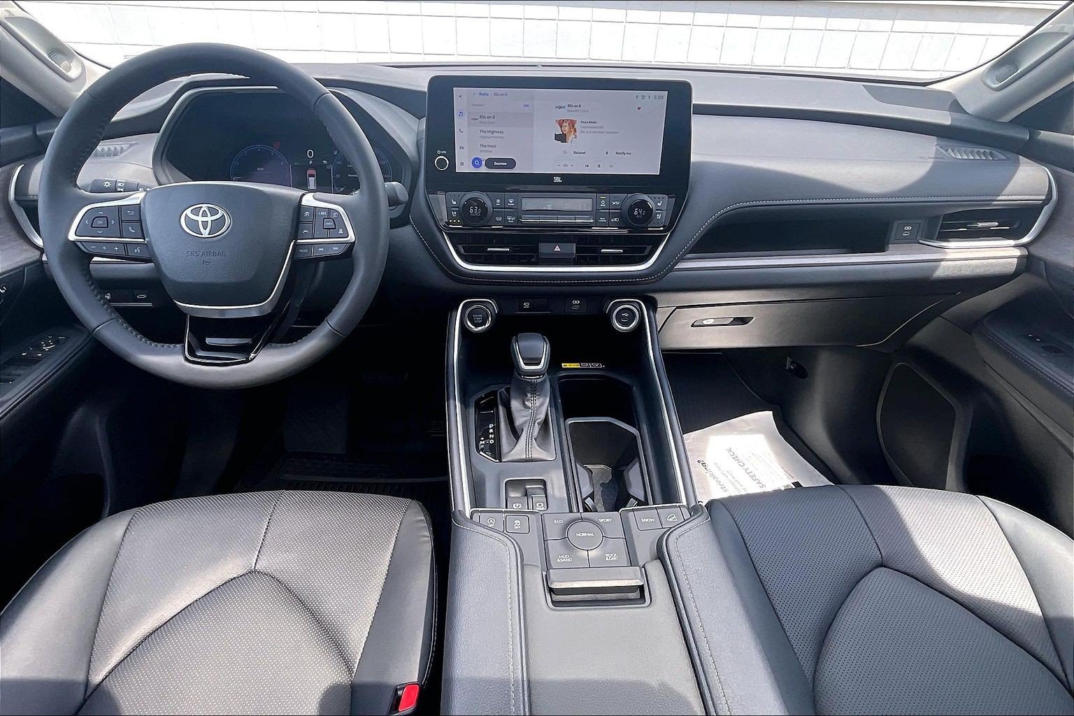 New 2026 Toyota Grand Highlander AWD image 6