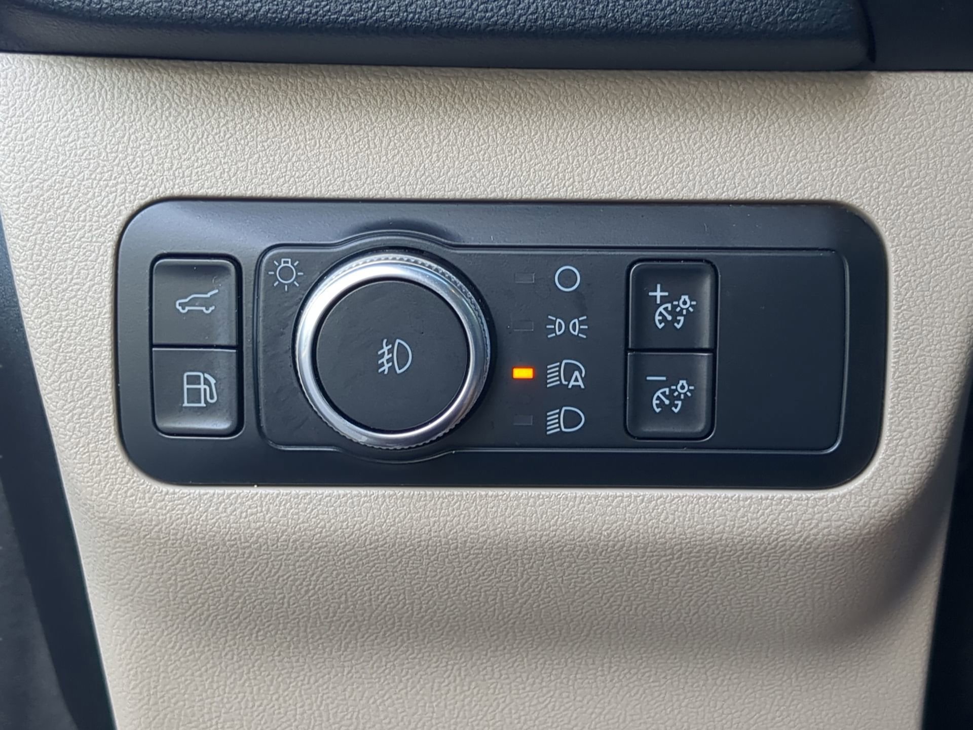 Certified 2020 Ford Escape Titanium w/ Titanium Premium Package 2.0 FWD image 64