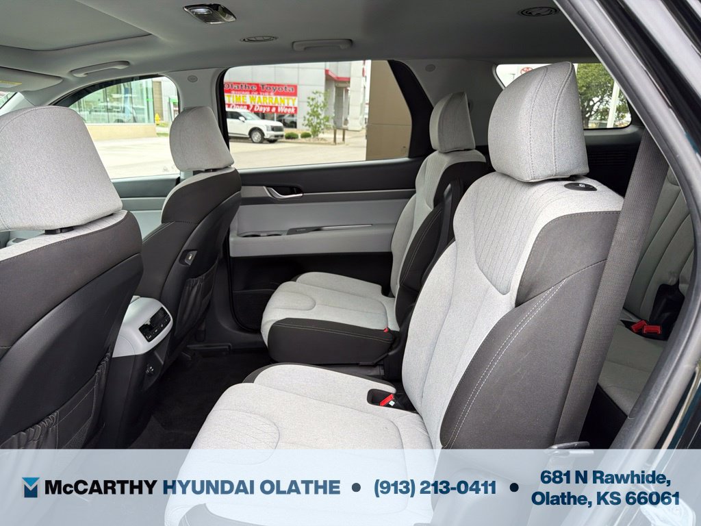 Used 2022 Hyundai Palisade SEL FWD image 5