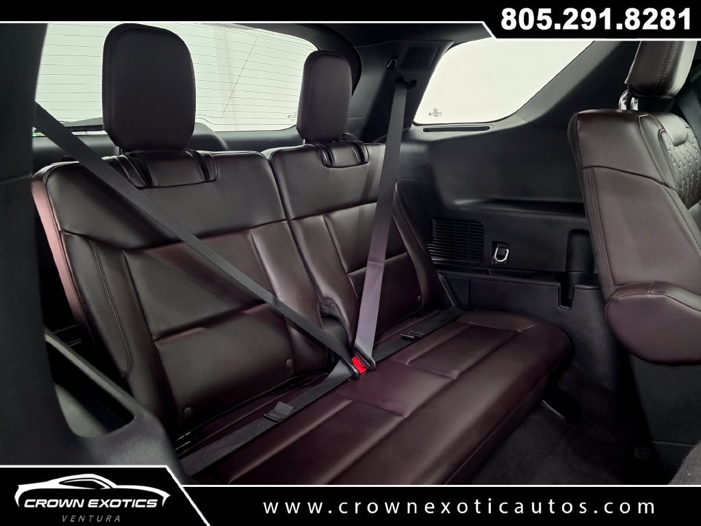 Used 2025 Ford Explorer Platinum w/ LUX Leather Package AWD/4WD image 16