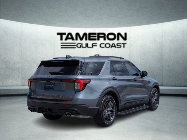 Used 2025 Ford Explorer ST image 7
