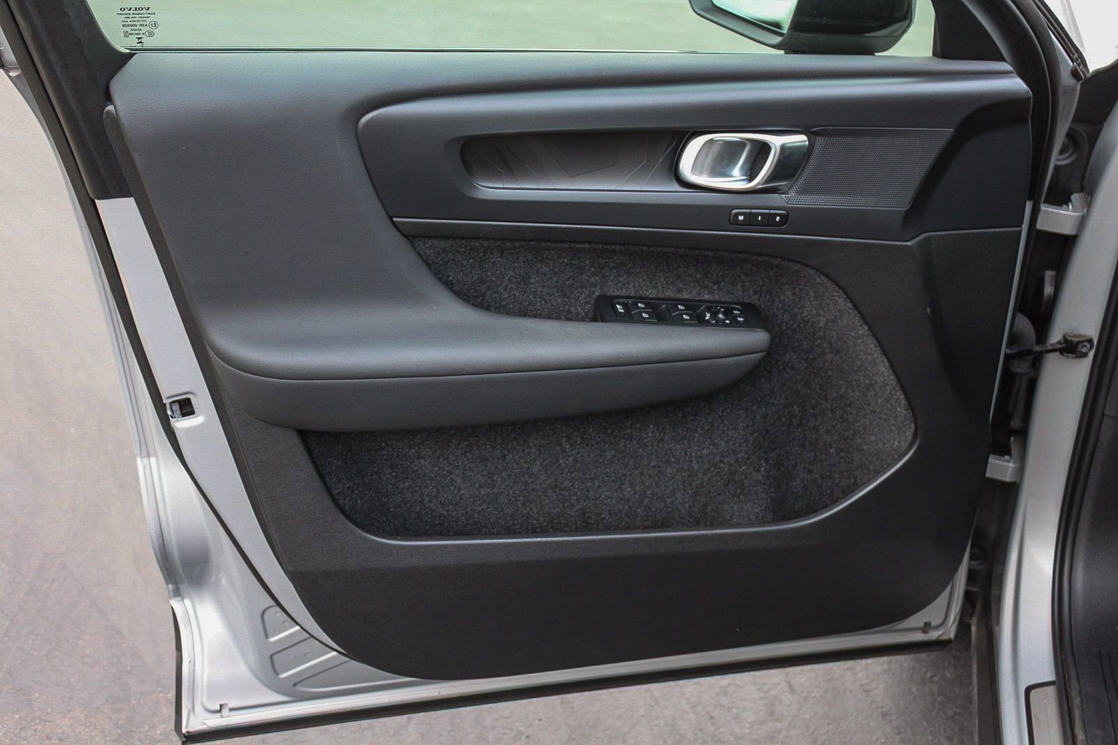 Used 2023 Volvo C40 P8 Recharge Plus AWD/4WD image 21